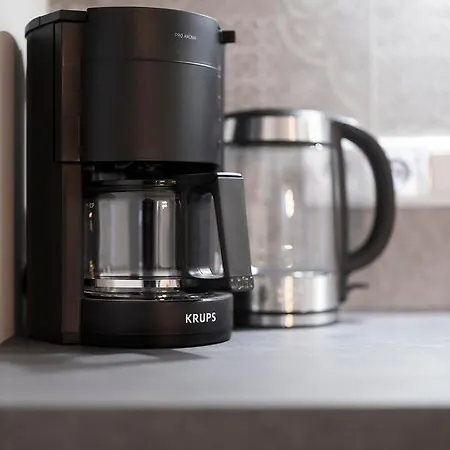 Hanses Hof * بريلون