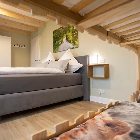 Hanses Hof بريلون